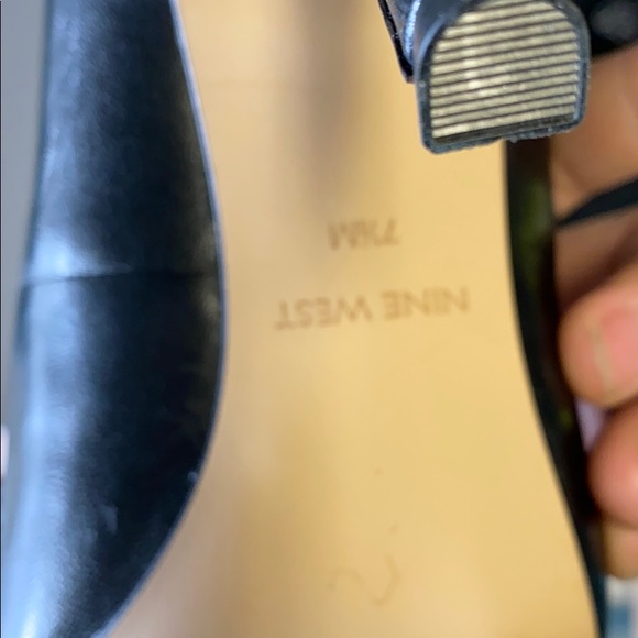 Nine West shoes - Picture 3 of 5